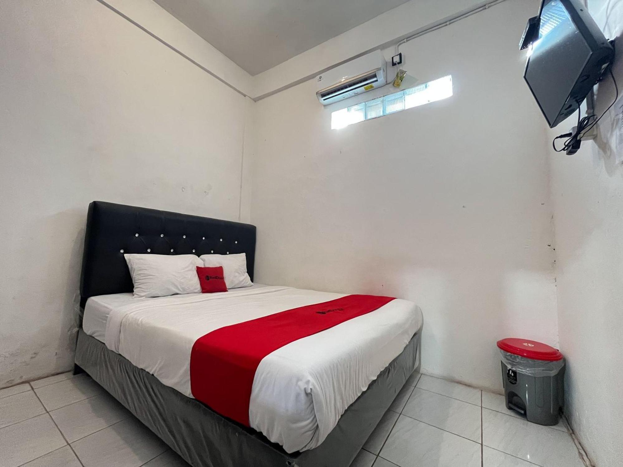Reddoorz Syariah At Falisha Umy Ngabean Buitenkant foto