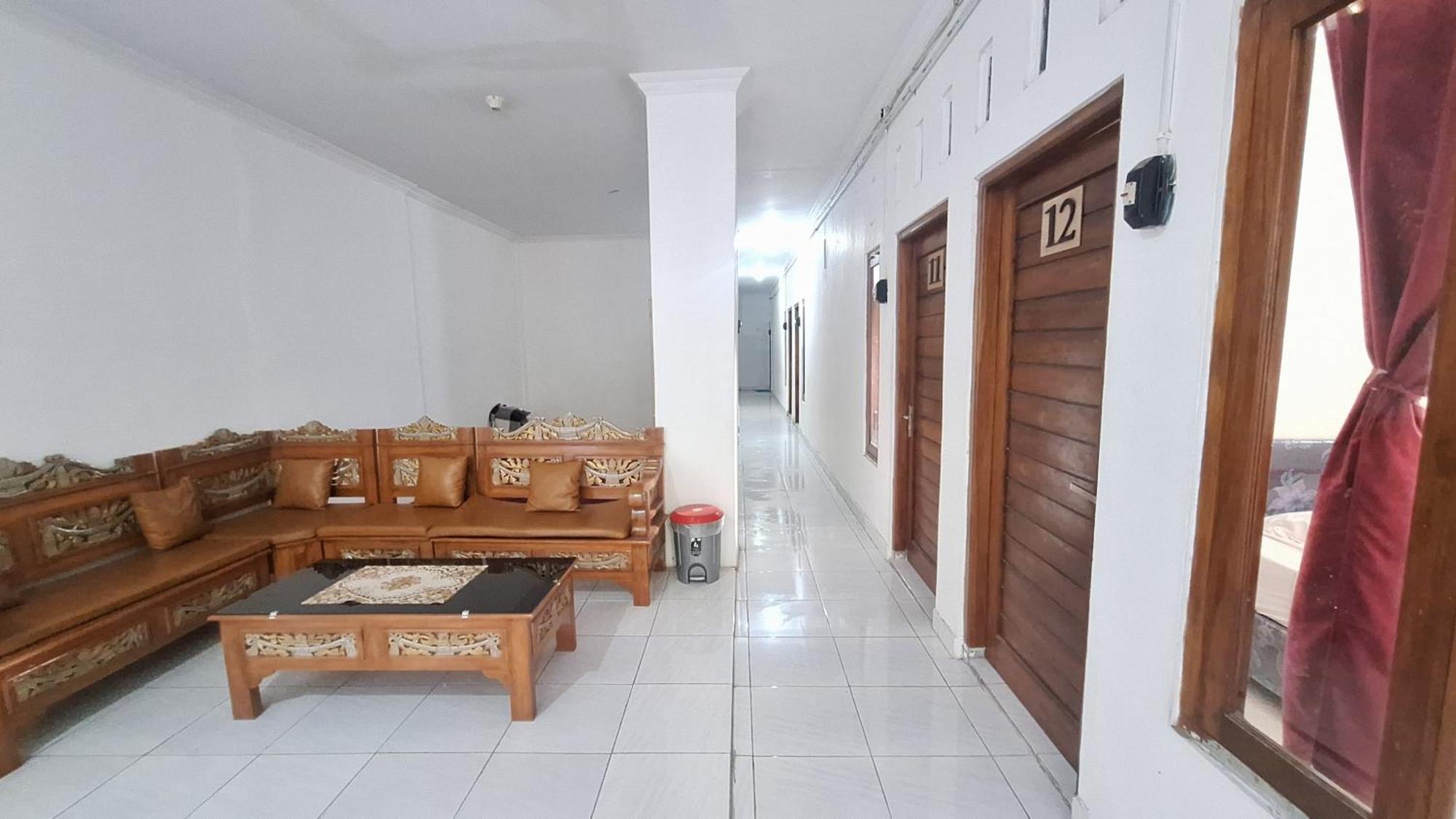 Reddoorz Syariah At Falisha Umy Ngabean Buitenkant foto