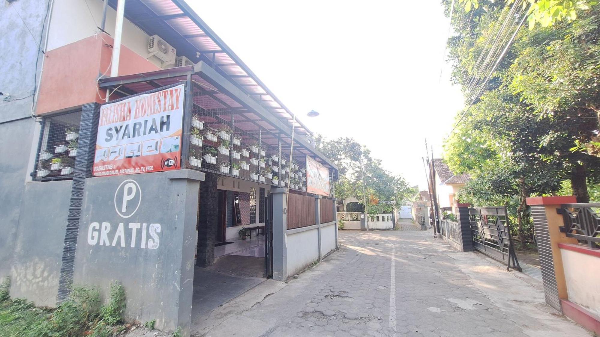 Reddoorz Syariah At Falisha Umy Ngabean Buitenkant foto